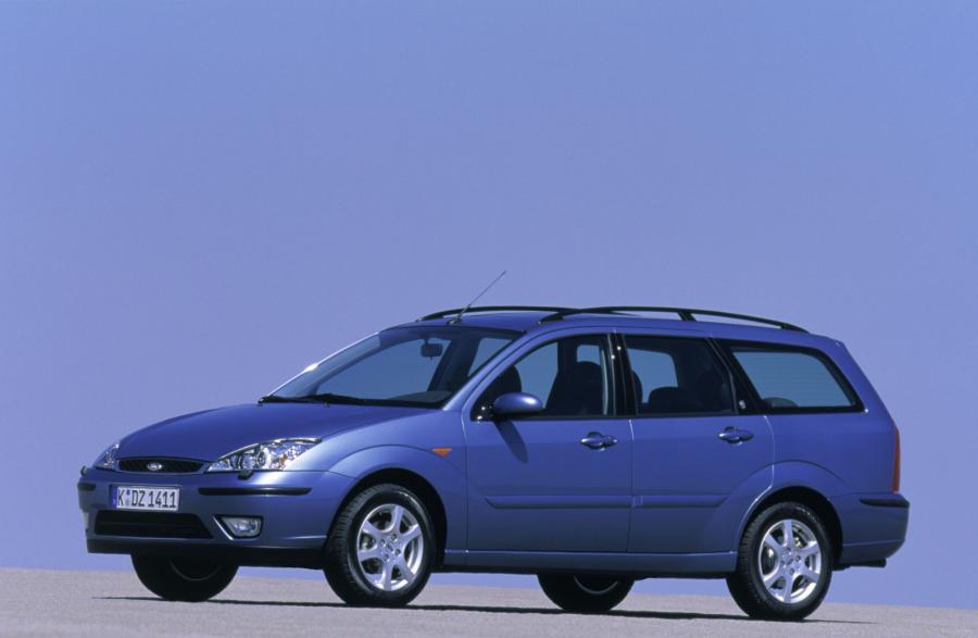  Ford Focus Wagon 2001 года  (фото 7 из 9)
